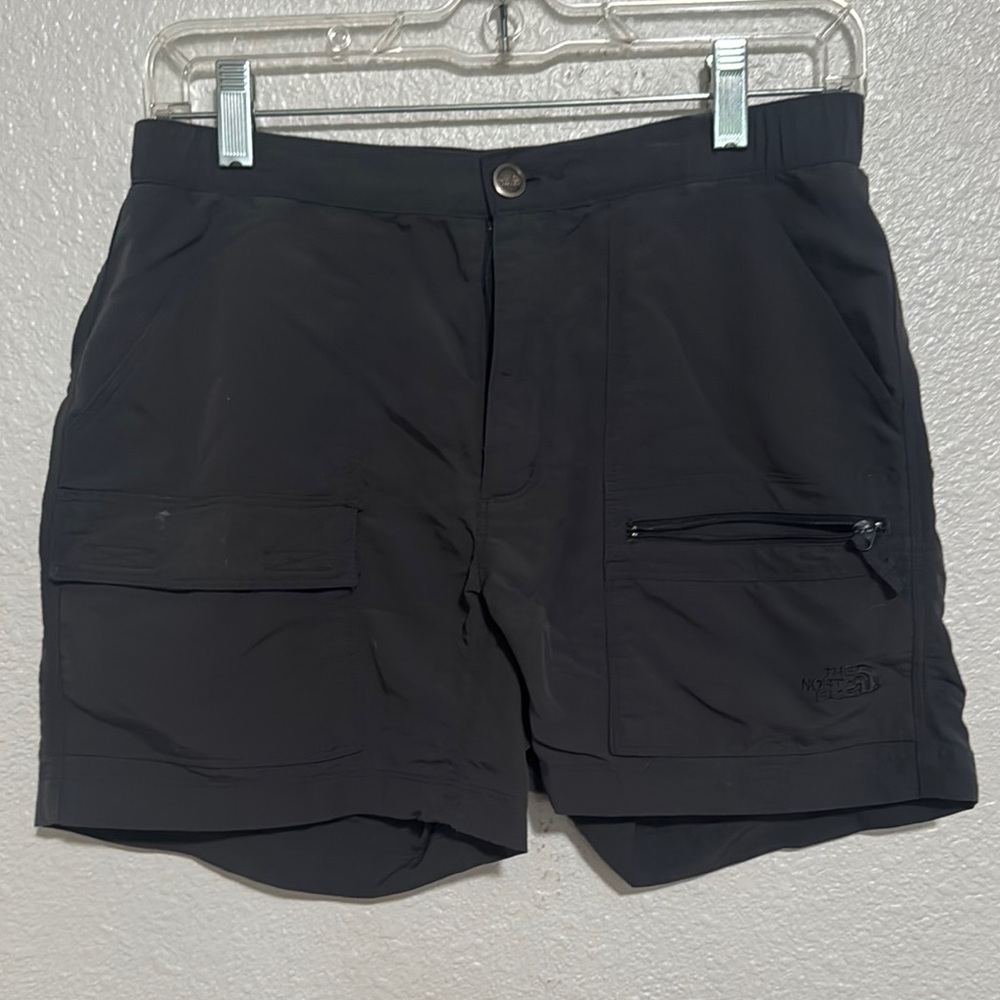 The North Face Gray Cargo Shorts Outdoor Essential